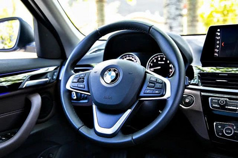 华晨宝马X1 30Le：纯电续航里程增至113km配置微调全系仅此一款