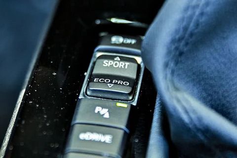 华晨宝马X1 30Le：纯电续航里程增至113km配置微调全系仅此一款