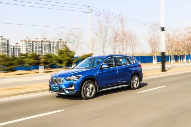 華晨寶馬X1 30Le：純電續(xù)航里程增至113km配置微調(diào)全系僅此一款