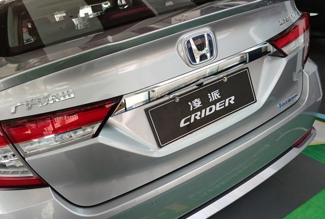 �������ɻ춯����̵��꣬���2��73���״�1.5L i-MM����