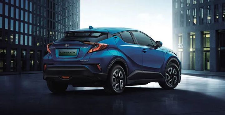 ���족����ô���꣬�������ڱ䡰������