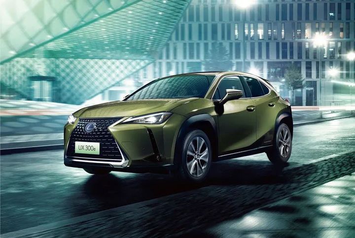 ���족����ô���꣬�������ڱ䡰������