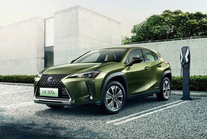 ���족����ô���꣬�������ڱ䡰������