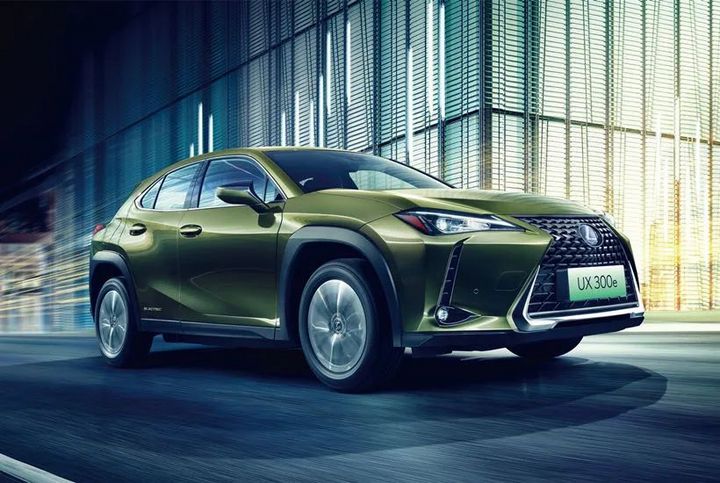 ���족����ô���꣬�������ڱ䡰������