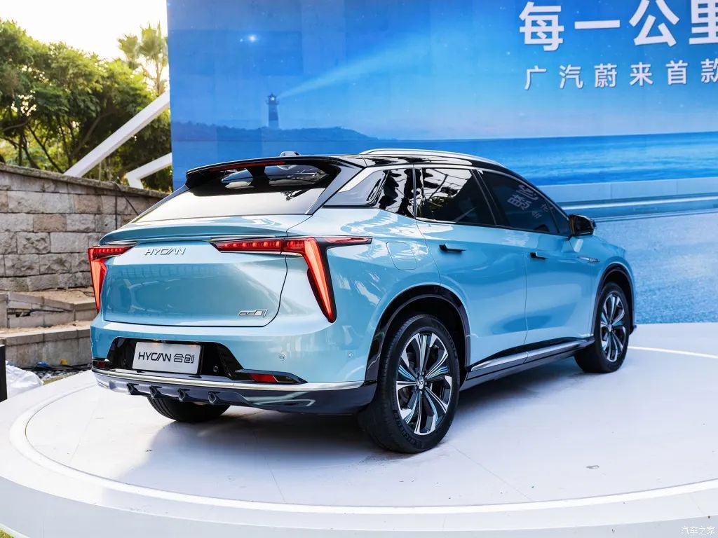 預(yù)算30萬元左右，續(xù)航超600km的純電動車有哪些？