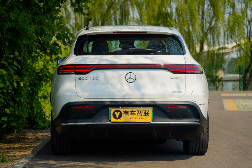 新勢力電動車不酷么，為什么要選擇奔馳EQC？