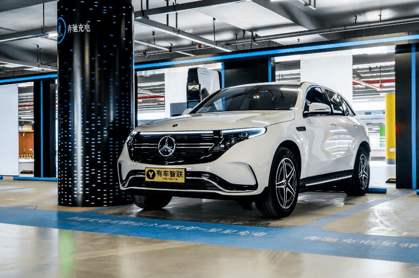 新勢力電動車不酷么，為什么要選擇奔馳EQC？