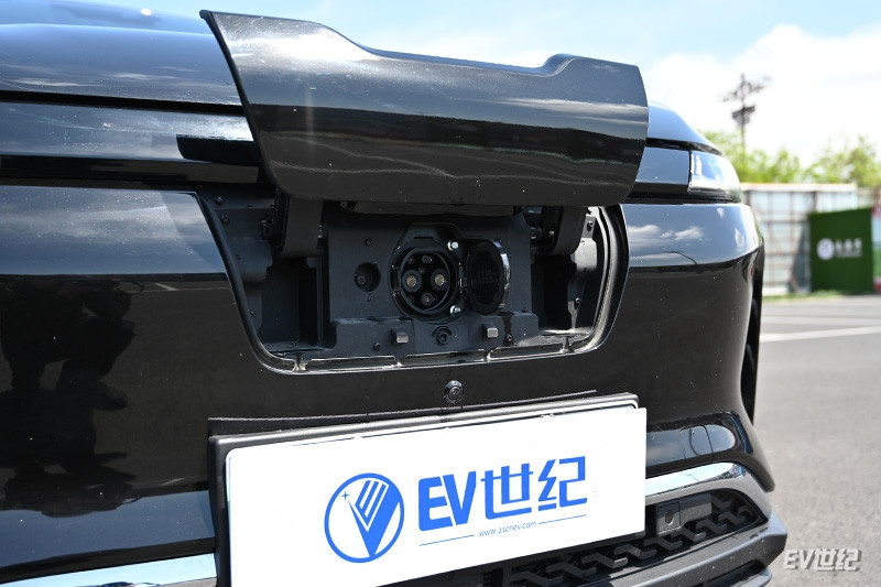 最實惠的中型純電動SUV？全面體驗威馬EX6 Plus