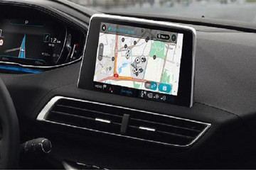 一天内合作两家企业 TomTom提供实时充电站信息并改善道路安全