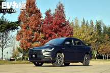 續(xù)航、顏值雙升 試駕比亞迪全新秦 EV