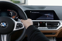 BMW车载天猫精灵上线，由宝马与阿里巴巴合作推出，全新3系/X6等车型均可使用