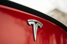 特斯拉新專利曝光：激光束代替實(shí)體雨刷