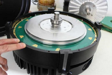 重量轻 一公司开发印刷电路板定子电机