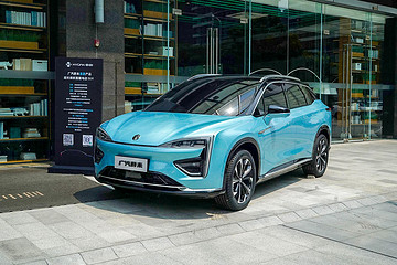 下周发布！续航达650km，全球首创“三联屏”