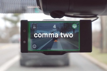 Comma.ai推出最新版本辅助驾驶套装 大小与智能手机类似