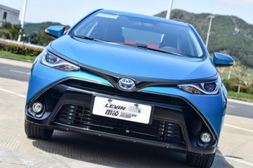 欧洲13家车企或被处145亿欧元排放罚款