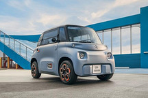 充電快 續(xù)航夠用 小型電動車或成未來大方向