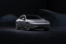 純電中型車對決：小鵬P7、比亞迪漢、Model 3