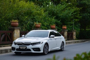 INSPIRE混動油耗、動力、空間表現(xiàn)怎么樣？看看車主們怎么說