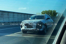 全網(wǎng)首度實(shí)拍 紅旗首款大型純電動(dòng)SUV-E115路試