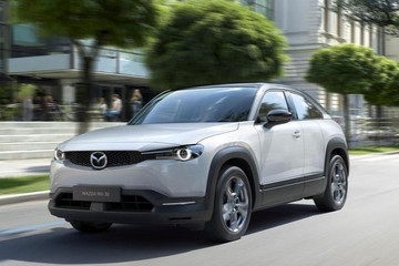 不止转子引擎 马自达公布新混动四驱技术专利