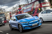 四驅(qū)配混合動力 全新福特Mustang新消息