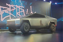 馬斯克稱特斯拉Cybertruck電動皮卡能在水面上“漂”一會兒