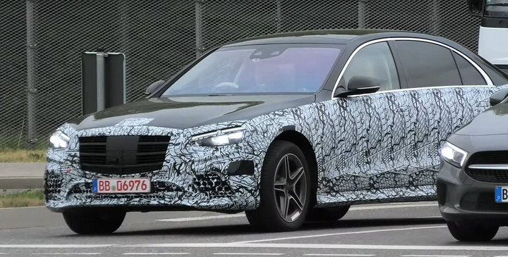 2021-mercedes-s-class-looks-nearly-ready-spotted-testing-in-germany_3.jpg