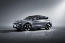 Model 3挑戰(zhàn)者？來看看α-Pilot有多智能