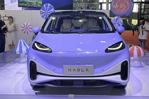 極狐汽車考拉帶娃出行界的明星車型—是新主見寶媽們的必選題