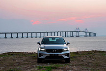 駕駛美學(xué)，智能四驅(qū)，沃爾沃 XC40 為你開啟精致出行