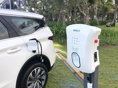 比纯电车靠谱 比燃油车省油 这3款家轿油耗不到2L