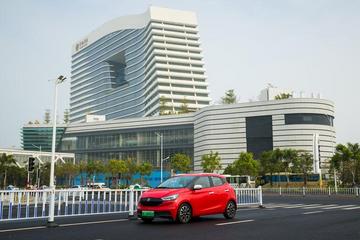 9万不到空间大配置高 买飞度不如入手易至EV3？