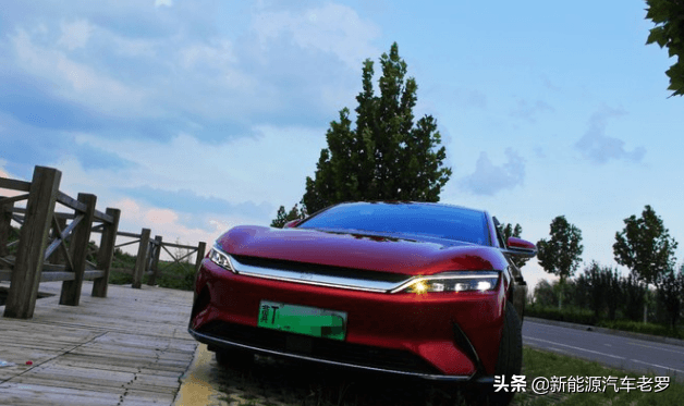 比亞迪漢河北衡水車主：帶著媳婦3.9秒加速，只聽見了她的尖叫