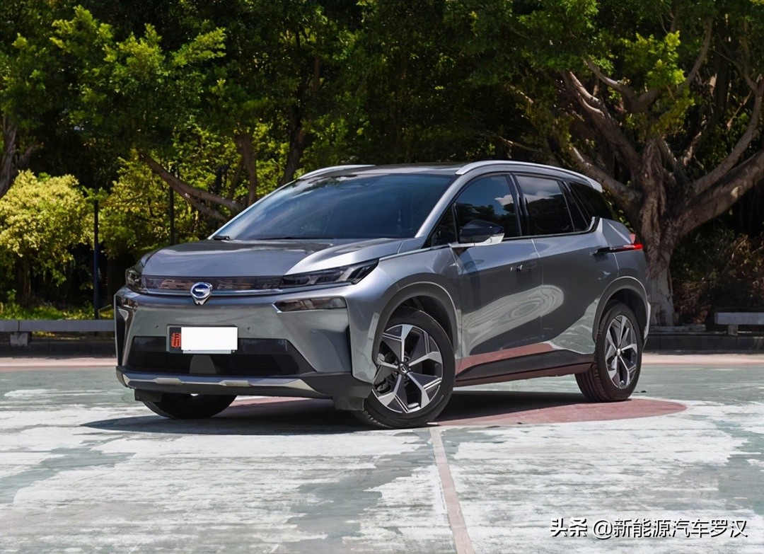 大眾最冤的新車：思皓QX！產(chǎn)品無(wú)敵卻無(wú)人關(guān)注！被哈弗H6吊打