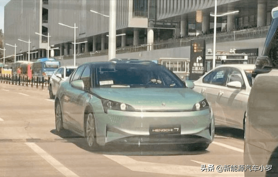 被恒大汽車狠狠打臉：恒馳7都路試了，要把<a class='link'  target='_blank'>寶馬</a>、<a class='link'  target='_blank'>奔馳</a>、<a class='link'  target='_blank'>奧迪</a>干趴