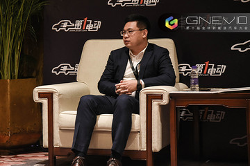 GNEV10｜專(zhuān)訪楊紅新：符合汽車(chē)體系要求的電池企業(yè)才能存活