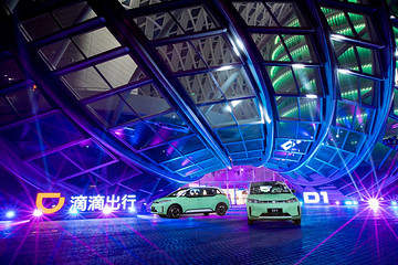 臺上的D1與臺下的比亞迪，出行行業(yè)的重塑正在上演