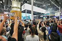 XC40 RECHARGE背后，那些来自沃尔沃的“试水”与“试探”