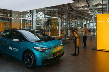 传统车企改革路上，经销商竟是最大障碍？