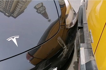 电车投诉站 | 强制缴费、图片与实物不符、强行扣除保险……特斯拉再被投诉