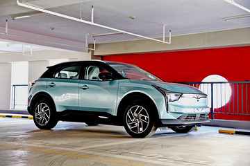 百公里4.9s  NEDC续航500km 哪吒U能否成功“闹海”？