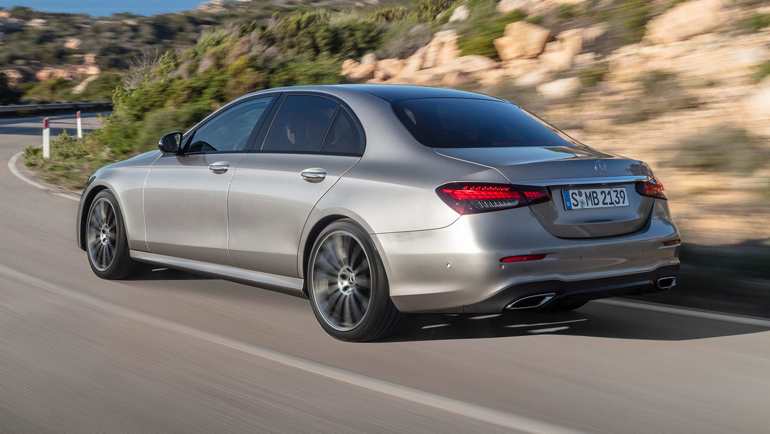 Mercedes E-Class saloon facelift-2.jpg