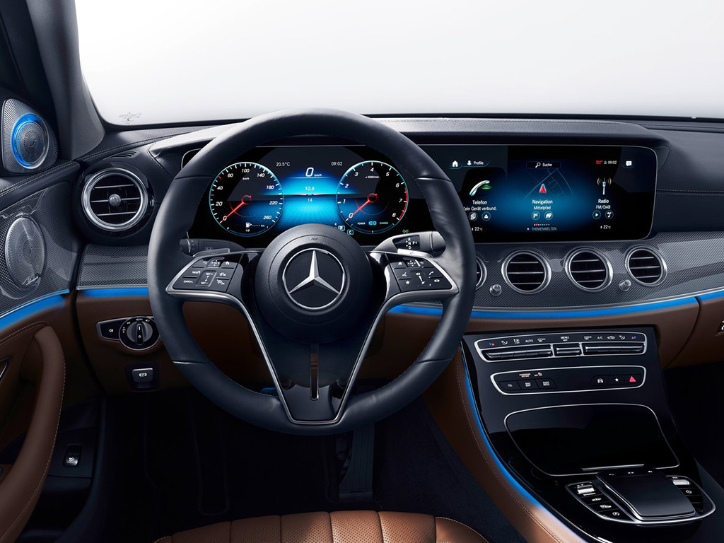 Mercedes-Benz-E-Class-2021-1280-26.jpg