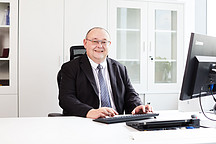 法雷奥：拿下180亿欧元的电驱动订单靠的是全面电气化布局