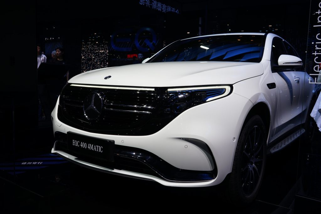 德系豪華品牌 vs 特斯拉：電動汽車的續(xù)航之戰(zhàn)