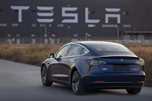 特斯拉 Model 3 的花式调价逻辑