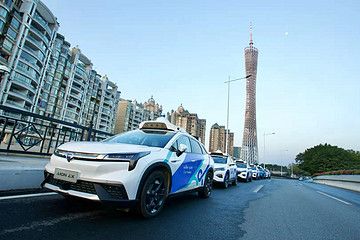 與Waymo PK全無(wú)人駕駛，與特斯拉FSD正面剛， Apollo成百度Q4增長(zhǎng)新引擎