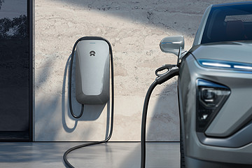 蔚来NIO Power：让电动车主都用上「海底捞式」加电服务