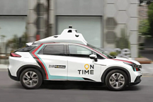 自动驾驶，早就应该告别单打独斗了